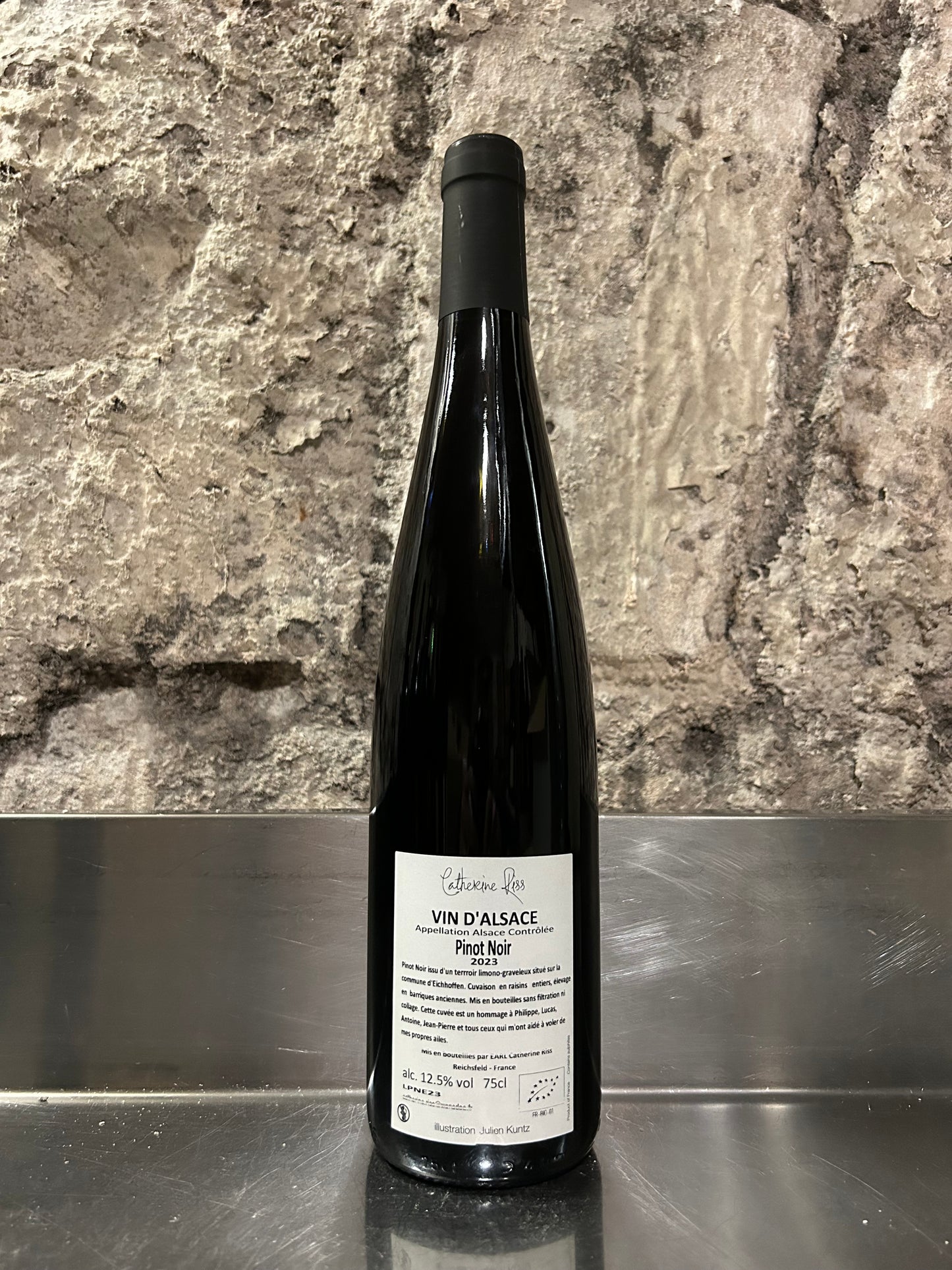 Libre comme l'air, 2023, Rouge