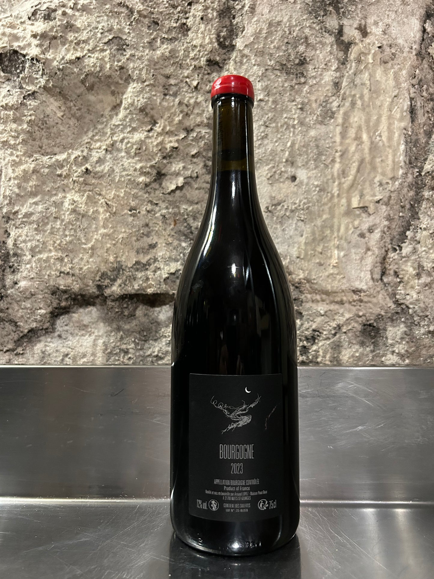 Lazaro, 2023, Rouge