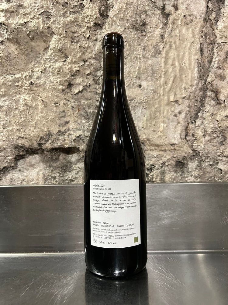 Véjade, 2025, Rouge